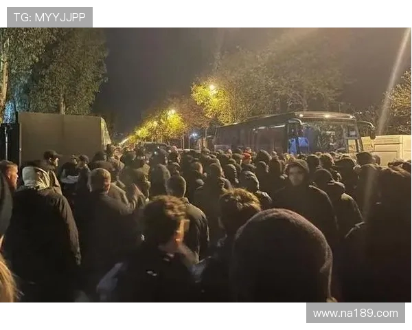 法甲场外发生的重大新闻事件及评论